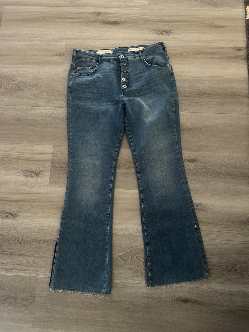 Pilcro anthropologie Button-Fly Flared Jeans 32”